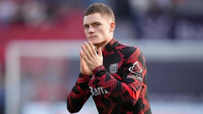 12战10胜！联盟第1！快船超级崛起，小卡迎来新里程碑